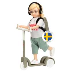 Lalka dziewczynka na hulajnodze - 1